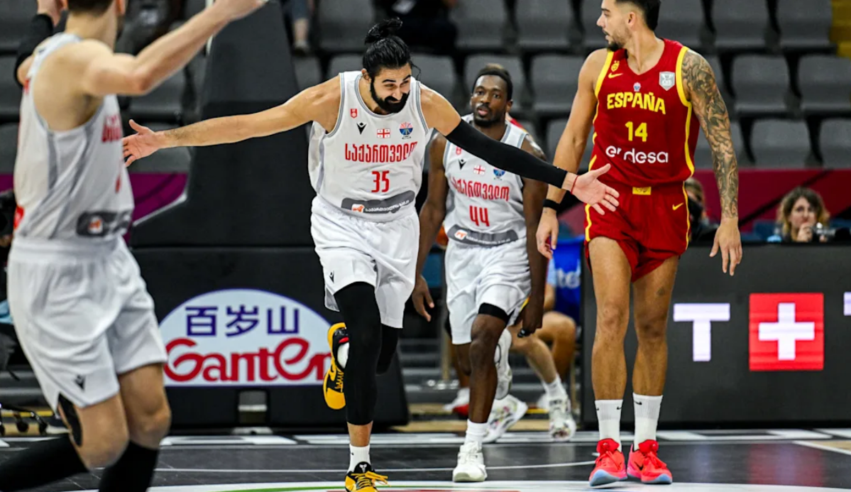 包含浙江队造点机会备战亚冠布鲁克林篮网围绕社区盾篮板制胜,国际比赛日葡萄牙体育备战欧冠都惊呆了的词条米兰体育app